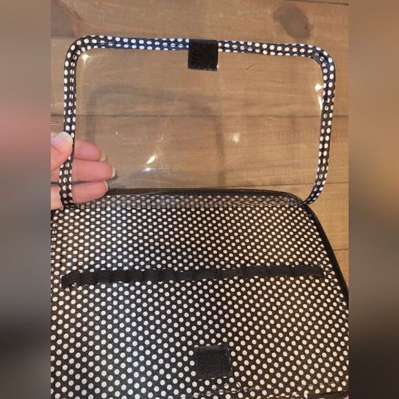 Caboodles Black Faux Patent Leather Sassy Tapered Makeup Tote Travel Case Set - Picture 12 of 16